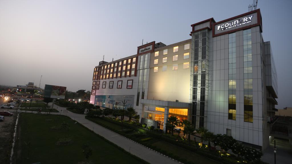 Country Inn & Suites By Radisson, Meerut Exteriör bild