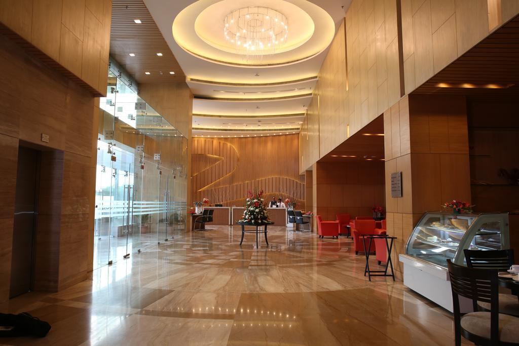 Country Inn & Suites By Radisson, Meerut Exteriör bild